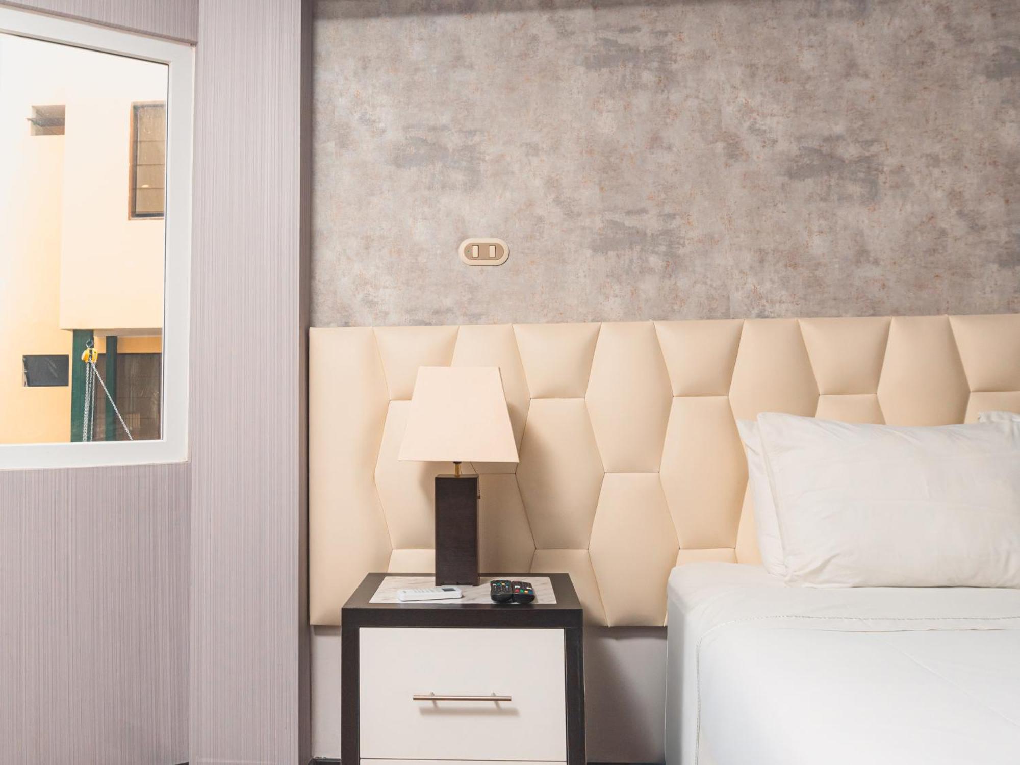 Ferre Miraflores Hotel